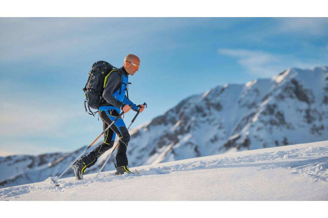 Equipo de montaña esencial para principiantes