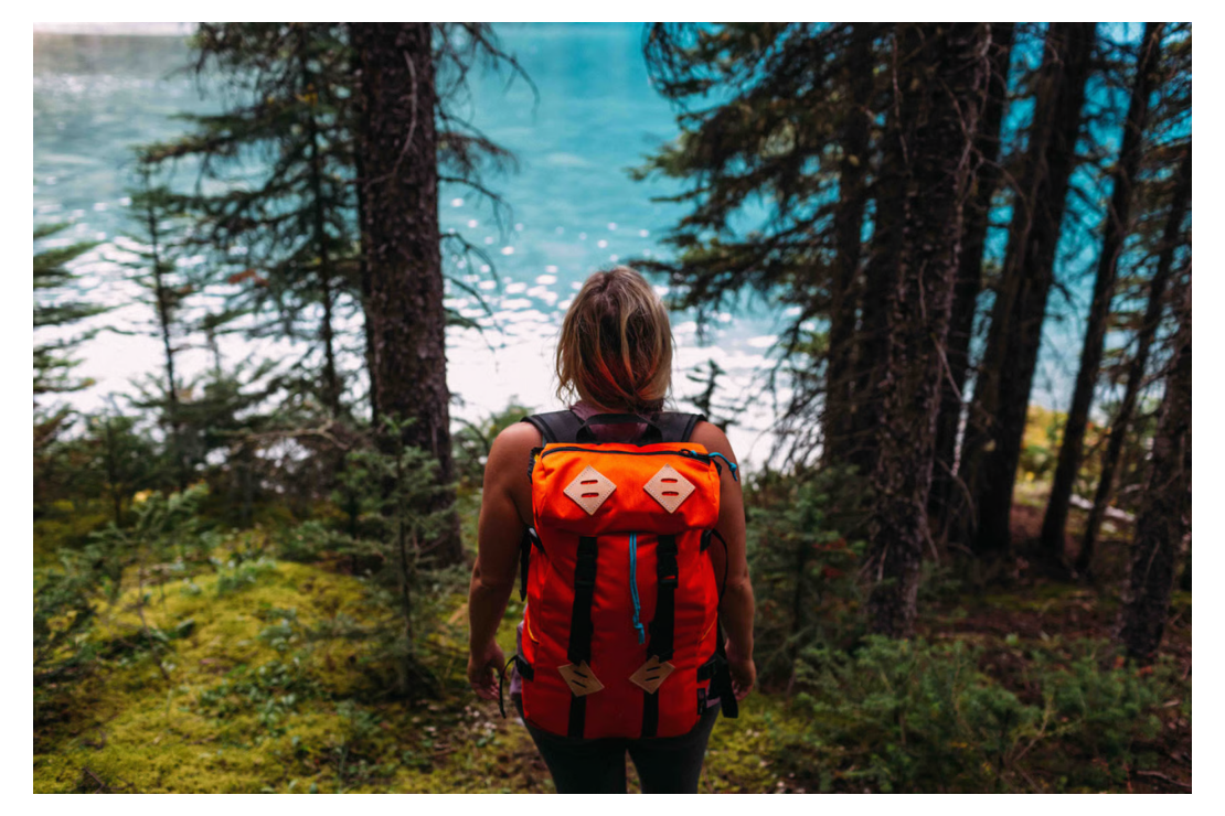 Cómo elegir una mochila outdoor diseñada para mujer