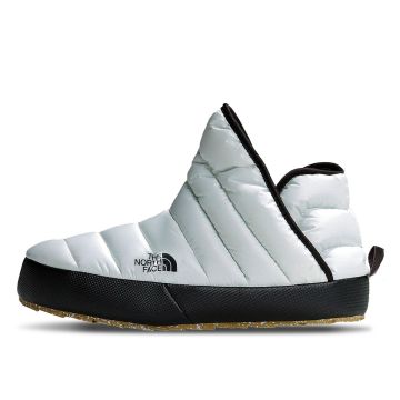 Pantuflas Thermoball Traction Bootie Mujer - The North Face de The North Face en Senderismo Y Campismo, Viaje, Calzado, Calzado, Botas para Mujer, Calzado para Mujer solo en Principal